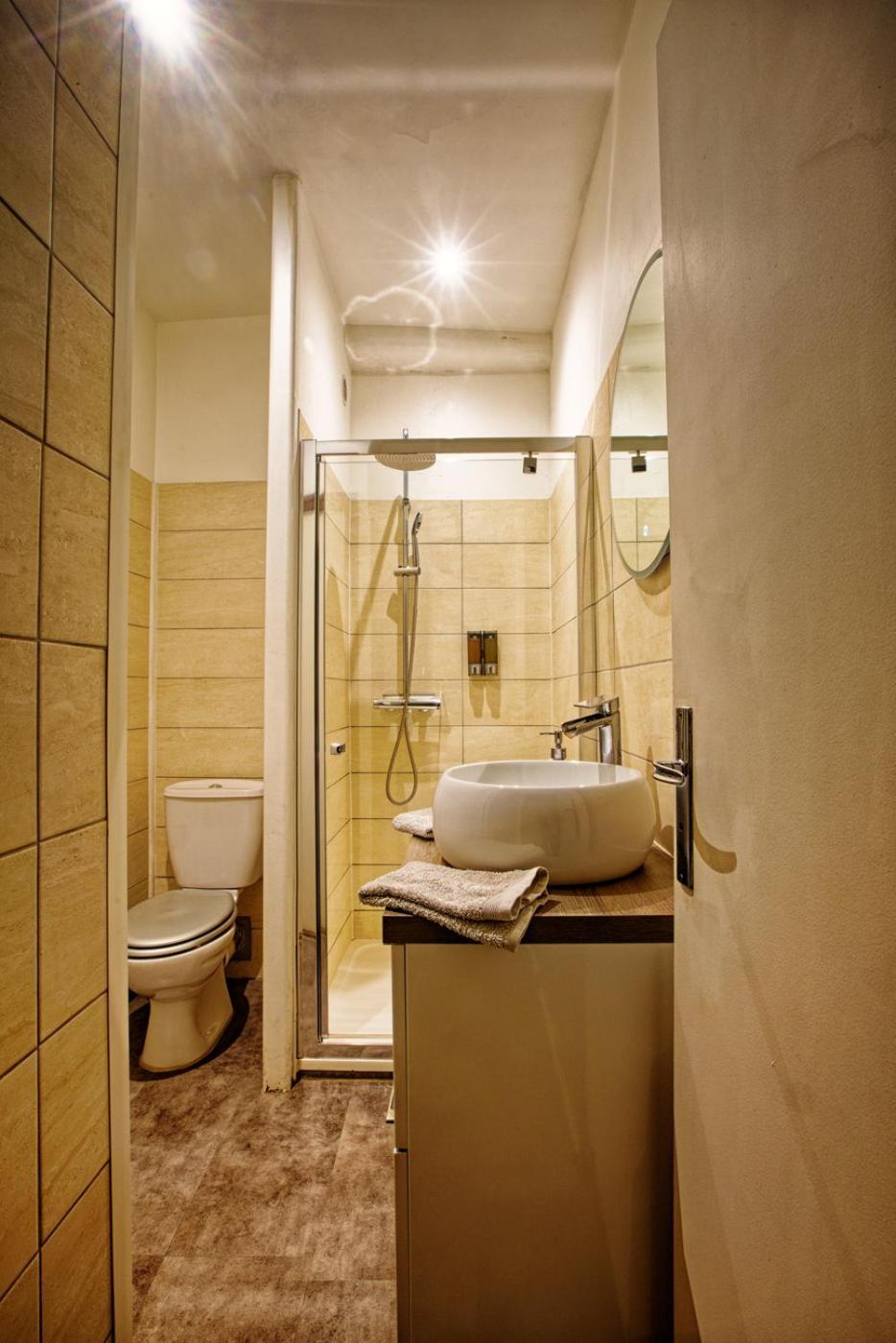 La Casita - Studio Confort Avec Parking Prive - Lit Douillet - Centre Uzes, Pont Du Gard Экстерьер фото