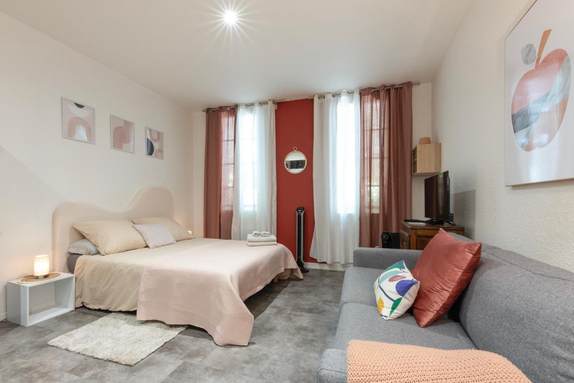 La Casita - Studio Confort Avec Parking Prive - Lit Douillet - Centre Uzes, Pont Du Gard Экстерьер фото
